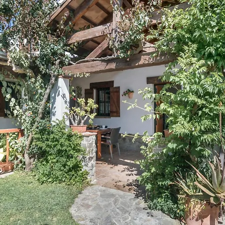 Летний дом El Cortijo